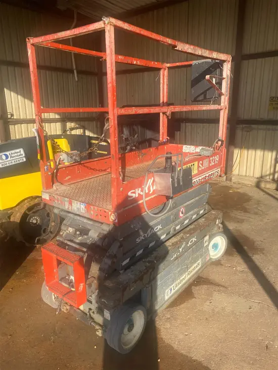 2018 Skyjack SJIII3219 Scissor Lift