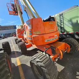 2015 JLG 450AJ Articulating Boom Lift