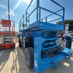 2016 Genie GS-4390 RT Rough Terrain Scissor Lift