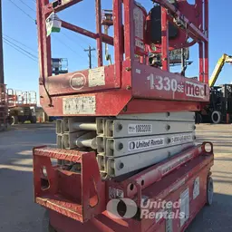2018 MEC 1330SE Scissor Lift