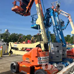 2016 JLG E450AJ Articulating Boom Lift