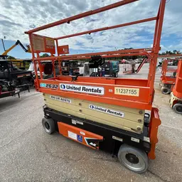 2021 JLG ES2632 Scissor Lift