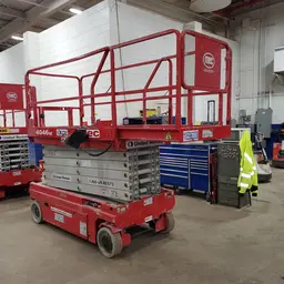 2017 MEC 4046SE Scissor Lift