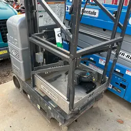 2017 JLG 20MVL Self-Propelled One-Person Lift