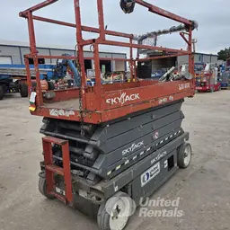 2016 Skyjack SJIII4632 Scissor Lift