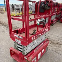 2019 MEC 1330SE Scissor Lift