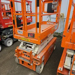 2018 Snorkel S3219E Scissor Lift