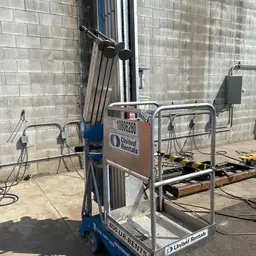 2018 Genie AWP-36SDC Pusharound Lift