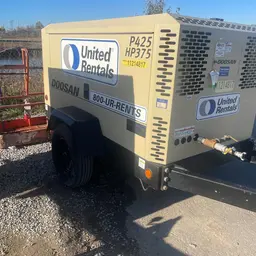 2021 Doosan P425/HP375WCUT4 Air Compressor