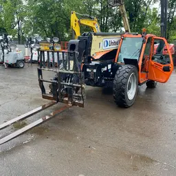2017 JLG 742 Forklift