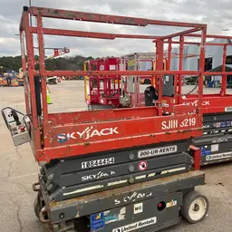 2018 Skyjack SJIII3219 Scissor Lift