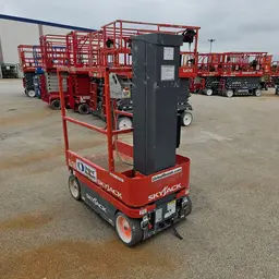 2018 Skyjack SJ16 Self-Propelled One-Person Lift
