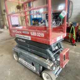 2018 Skyjack SJIII3219 Scissor Lift