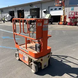 2014 JLG 1230ES Self-Propelled One-Person Lift