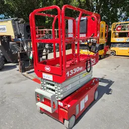 2018 MEC 1330SE Scissor Lift