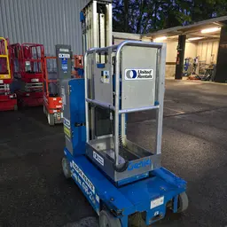 2018 Genie GR-20 Self-Propelled One-Person Lift