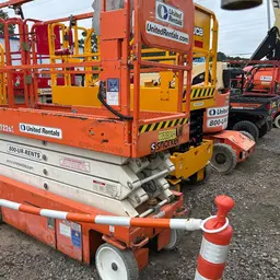 2019 Snorkel S3226E Scissor Lift