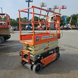 2018 JLG 1932R Scissor Lift