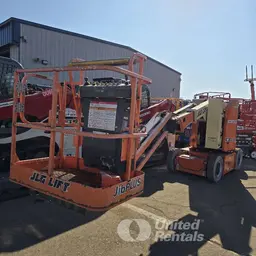 2018 JLG E300AJP Articulating Boom Lift