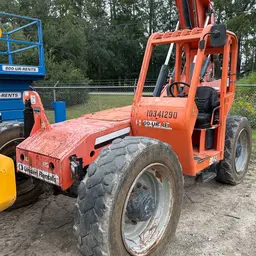 2015 SKYTRAK 6042 Forklift