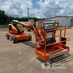 2018 JLG E450AJ Articulating Boom Lift