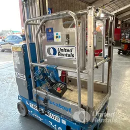 2018 Genie GR-20 Self-Propelled One-Person Lift