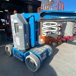 2016 Genie Z-30/20N RJ Articulating Boom Lift