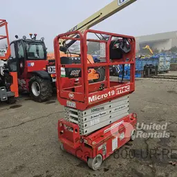 2019 MEC MICRO 19 Scissor Lift