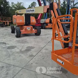 2018 JLG 800AJ Articulating Boom Lift
