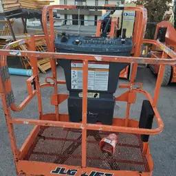 2016 JLG E300AJP Articulating Boom Lift