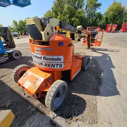 2017 JLG E450AJ Articulating Boom Lift