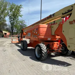 2017 JLG 800AJ Articulating Boom Lift