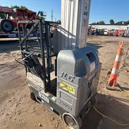 2019 JLG 20MVL Self-Propelled One-Person Lift