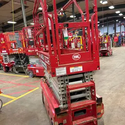 2019 MEC MICRO 26 Scissor Lift