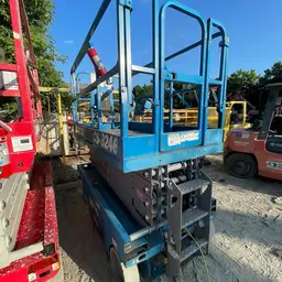 2017 Genie GS-3246 Scissor Lift