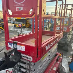 2018 MEC MICRO 19 Scissor Lift