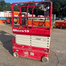 2018 MEC MICRO 19 Scissor Lift