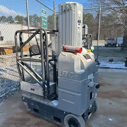 2019 JLG 20MVL Self-Propelled One-Person Lift