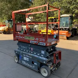 2018 Skyjack SJIII3219 Scissor Lift