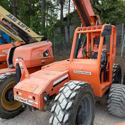 2015 SKYTRAK 6042 Forklift