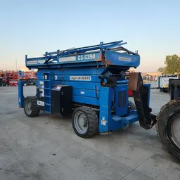 2015 Genie GS-5390 RT Rough Terrain Scissor Lift