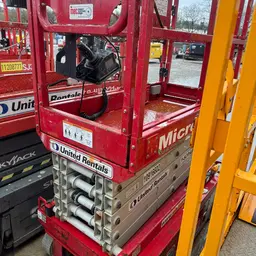 2019 MEC MICRO 19 Scissor Lift