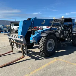 2015 Genie GTH-844 Forklift
