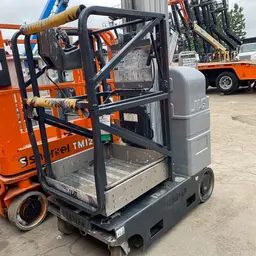 2017 JLG 20MVL Self-Propelled One-Person Lift