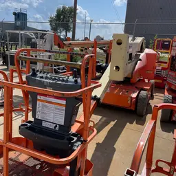 2017 JLG E400AN Articulating Boom Lift