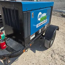 2022 Miller Welders Big Blue 300R Welder