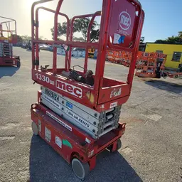 2017 MEC 1330SE Scissor Lift