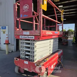 2017 MEC 4046SE Scissor Lift