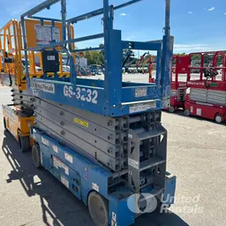 2019 Genie GS-3232 Scissor Lift