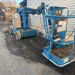 2014 Genie Z-34/22N Articulating Boom Lift